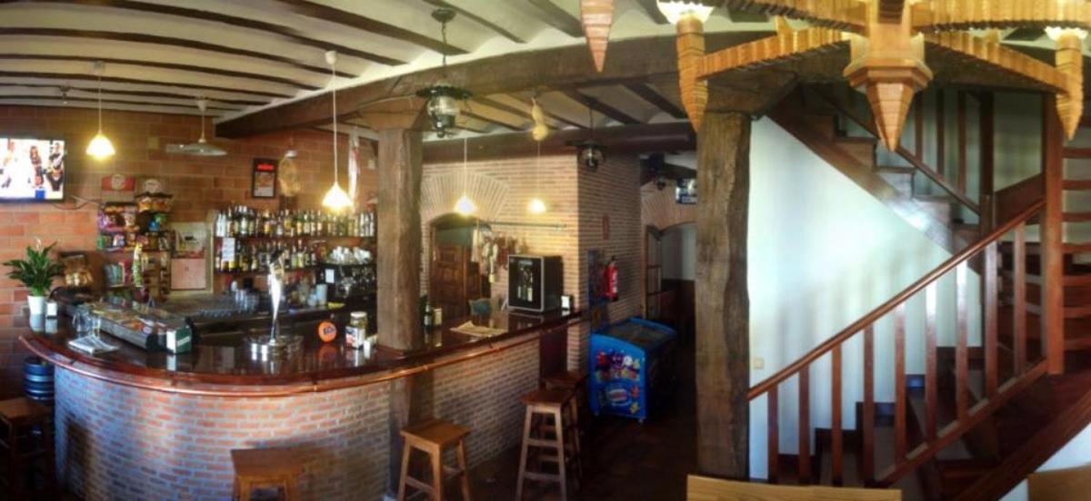 Pension & Bar Jomer Villafranca Montes De Oca Exterior photo